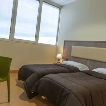 ホテル Foresteria Sant'anna 3*