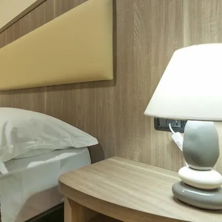 Foresteria Sant'anna ホテル 3*