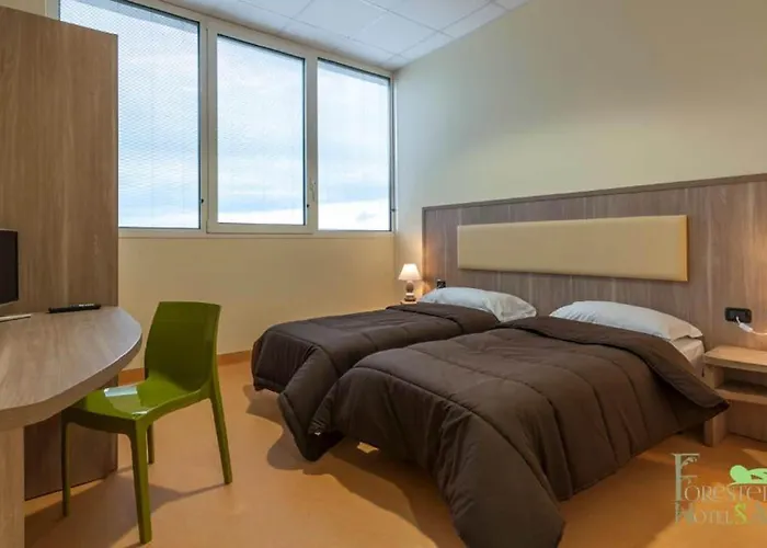 Foresteria Sant'anna فندق